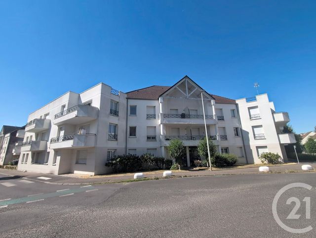 Appartement F1 à louer - 1 pièce - 24.0 m2 - LA CHAPELLE ST MESMIN - 45 - CENTRE - Century 21 Help'Immo