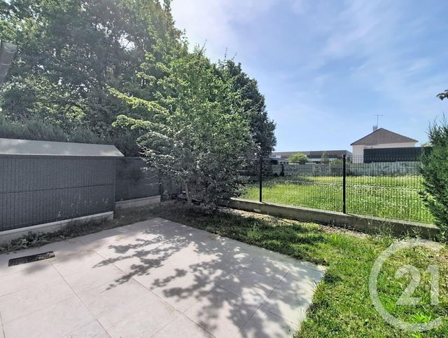 maison à louer - 4 pièces - 87.78 m2 - FLEURY LES AUBRAIS - 45 - CENTRE - Century 21 Help'Immo