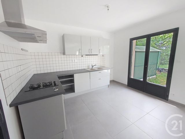 maison à louer - 4 pièces - 87.78 m2 - FLEURY LES AUBRAIS - 45 - CENTRE - Century 21 Help'Immo