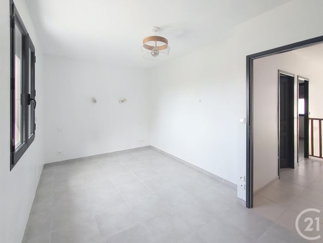 maison à louer - 4 pièces - 87.78 m2 - FLEURY LES AUBRAIS - 45 - CENTRE - Century 21 Help'Immo
