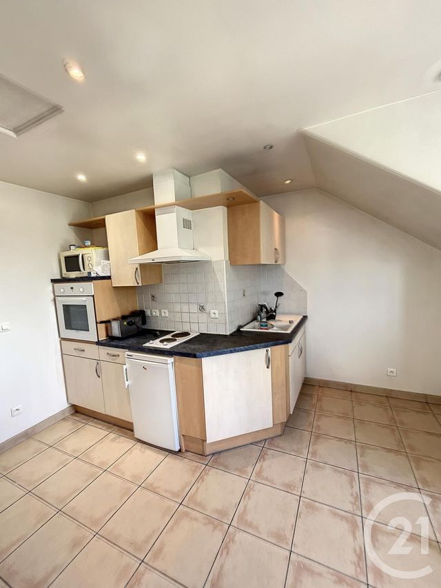 Appartement F1 à louer - 1 pièce - 24.05 m2 - ORLEANS - 45 - CENTRE - Century 21 Help'Immo