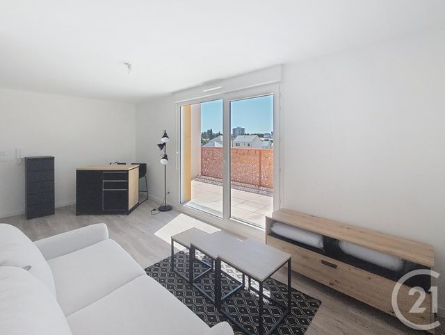Appartement F1 à louer - 1 pièce - 26.88 m2 - LA CHAPELLE ST MESMIN - 45 - CENTRE - Century 21 Help'Immo