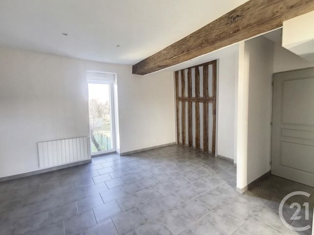 Appartement Duplex à louer - 3 pièces - 65.8 m2 - INGRE - 45 - CENTRE - Century 21 Help'Immo