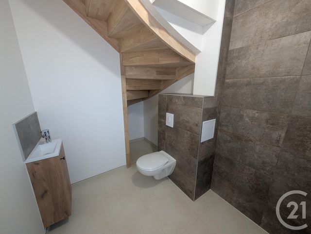 maison à louer - 5 pièces - 77.52 m2 - ST JEAN LE BLANC - 45 - CENTRE - Century 21 Help'Immo