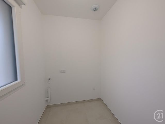 maison à louer - 5 pièces - 77.52 m2 - ST JEAN LE BLANC - 45 - CENTRE - Century 21 Help'Immo