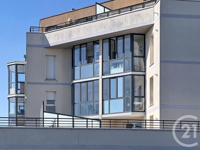 Appartement F2 à vendre - 2 pièces - 48.68 m2 - LA CHAPELLE ST MESMIN - 45 - CENTRE - Century 21 Help'Immo