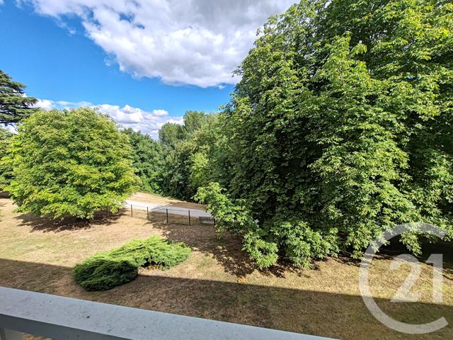 Appartement F4 à vendre - 4 pièces - 71.13 m2 - LA CHAPELLE ST MESMIN - 45 - CENTRE - Century 21 Help'Immo