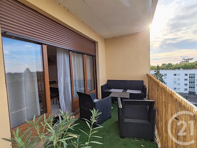 Appartement F2 à vendre - 2 pièces - 62.35 m2 - LA CHAPELLE ST MESMIN - 45 - CENTRE - Century 21 Help'Immo