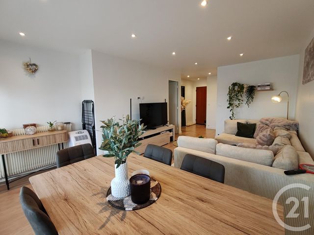 Appartement F2 à vendre - 2 pièces - 62.35 m2 - LA CHAPELLE ST MESMIN - 45 - CENTRE - Century 21 Help'Immo