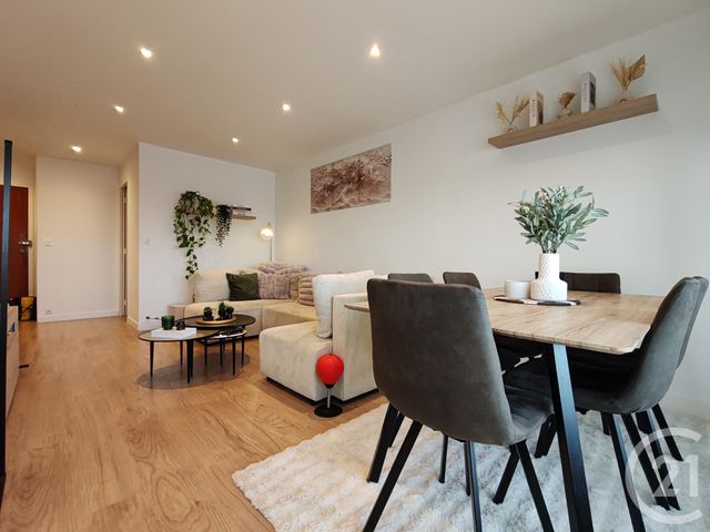 Appartement F2 à vendre - 2 pièces - 62.35 m2 - LA CHAPELLE ST MESMIN - 45 - CENTRE - Century 21 Help'Immo