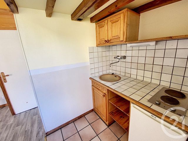 Appartement F1 à louer - 1 pièce - 16.43 m2 - ORLEANS - 45 - CENTRE - Century 21 Help'Immo