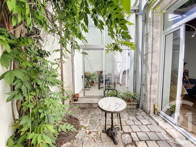 Appartement F1 à louer - 1 pièce - 24.42 m2 - ORLEANS - 45 - CENTRE - Century 21 Help'Immo