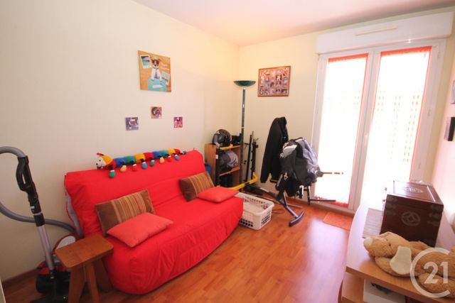 Appartement F4 à louer - 4 pièces - 79.75 m2 - LA CHAPELLE ST MESMIN - 45 - CENTRE - Century 21 Help'Immo