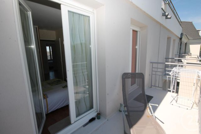 Appartement F4 à louer - 4 pièces - 79.75 m2 - LA CHAPELLE ST MESMIN - 45 - CENTRE - Century 21 Help'Immo