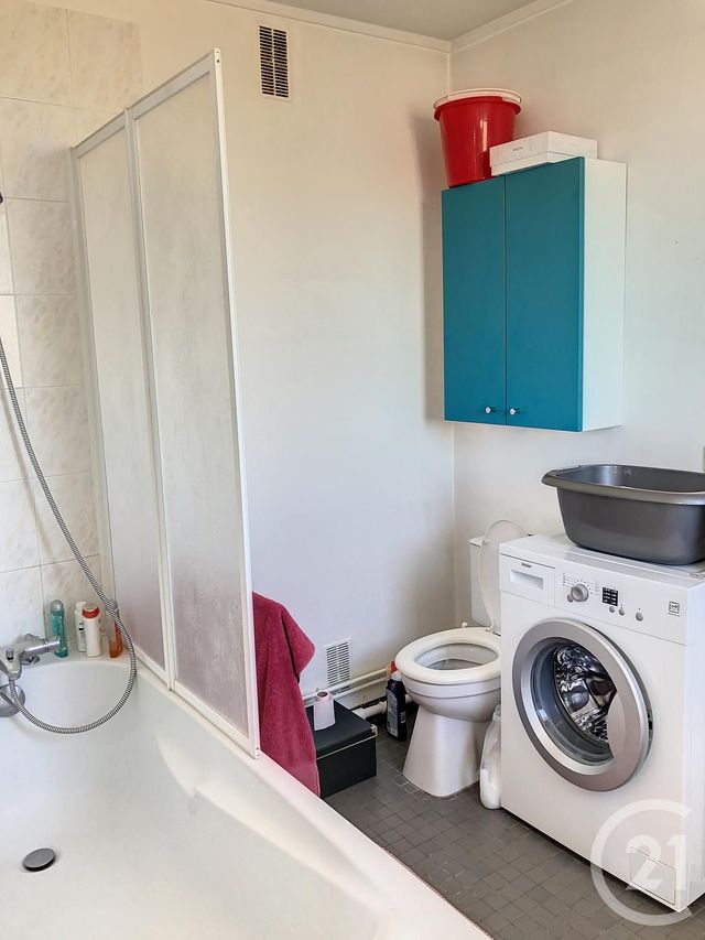 Appartement F1 à louer - 1 pièce - 29.66 m2 - ORLEANS - 45 - CENTRE - Century 21 Help'Immo