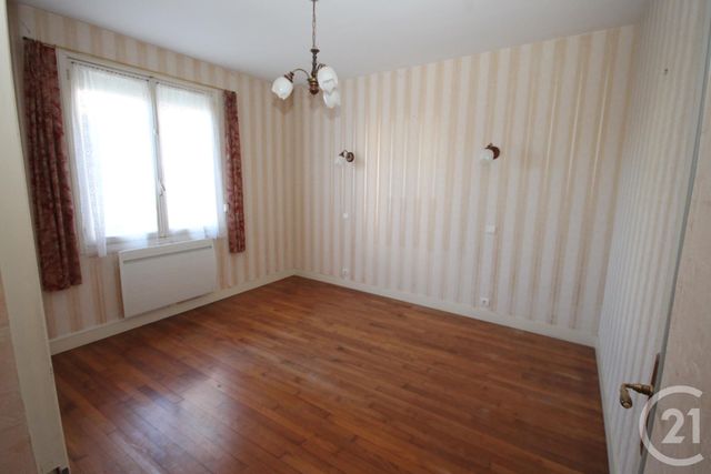 maison à louer - 6 pièces - 121.0 m2 - BEAUCE LA ROMAINE - 41 - CENTRE - Century 21 Help'Immo