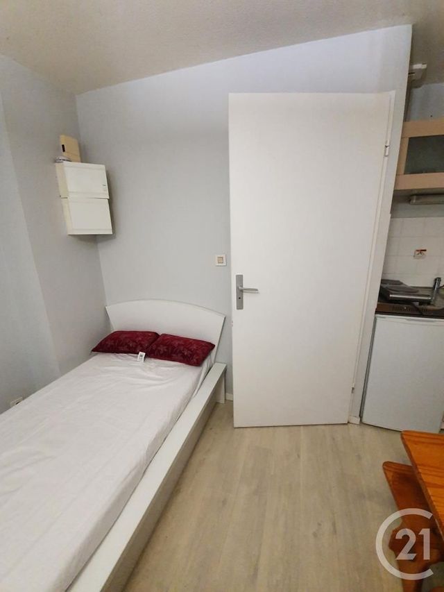 Appartement Studio à louer - 1 pièce - 17.54 m2 - ORLEANS - 45 - CENTRE - Century 21 Help'Immo