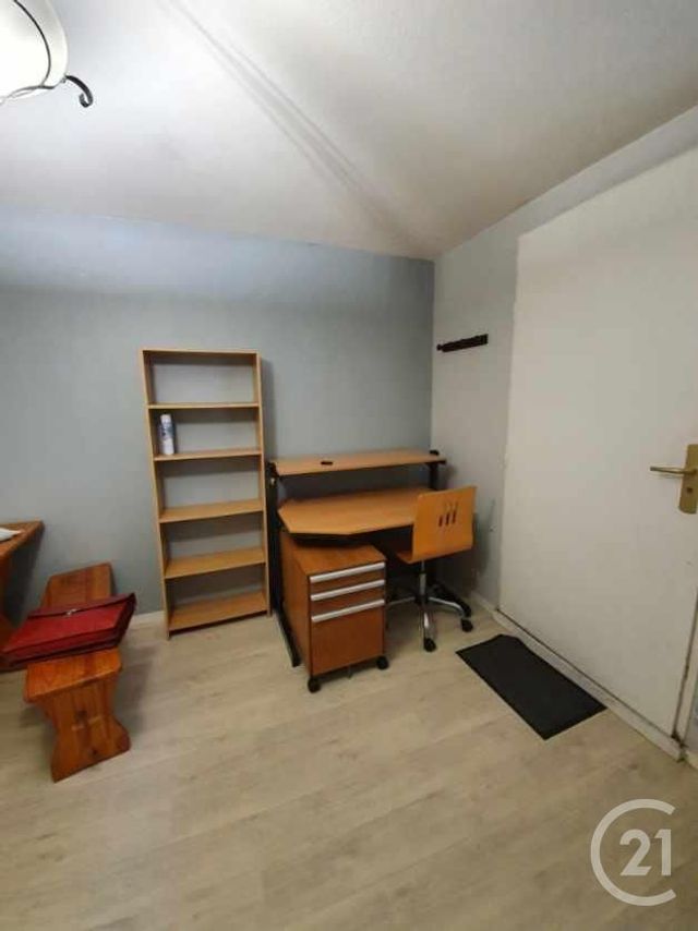 Appartement Studio à louer - 1 pièce - 17.54 m2 - ORLEANS - 45 - CENTRE - Century 21 Help'Immo