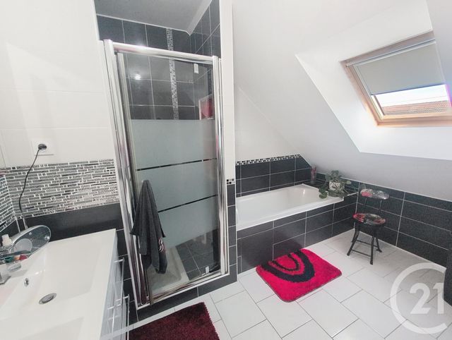 maison à louer - 6 pièces - 129.95 m2 - ST AY - 45 - CENTRE - Century 21 Help'Immo