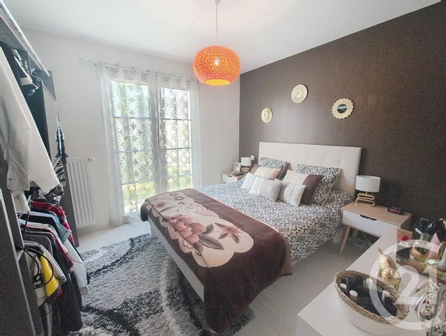maison à louer - 6 pièces - 129.95 m2 - ST AY - 45 - CENTRE - Century 21 Help'Immo