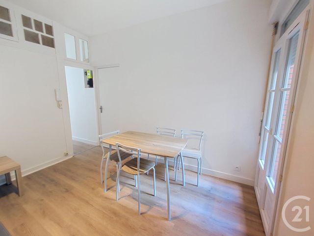 Appartement F2 à louer - 2 pièces - 36.17 m2 - ORLEANS - 45 - CENTRE - Century 21 Help'Immo