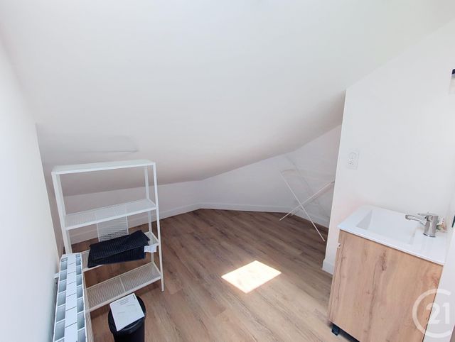 Appartement F2 à louer - 2 pièces - 19.77 m2 - ORLEANS - 45 - CENTRE - Century 21 Help'Immo