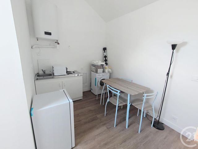 Appartement F2 à louer - 2 pièces - 19.77 m2 - ORLEANS - 45 - CENTRE - Century 21 Help'Immo