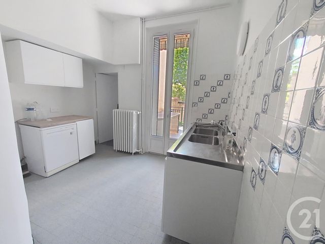 maison à louer - 10 pièces - 289.64 m2 - ORLEANS - 45 - CENTRE - Century 21 Help'Immo