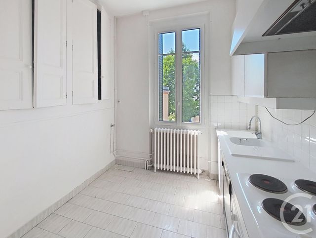 maison à louer - 10 pièces - 289.64 m2 - ORLEANS - 45 - CENTRE - Century 21 Help'Immo