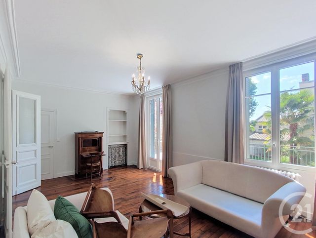 maison à louer - 10 pièces - 289.64 m2 - ORLEANS - 45 - CENTRE - Century 21 Help'Immo