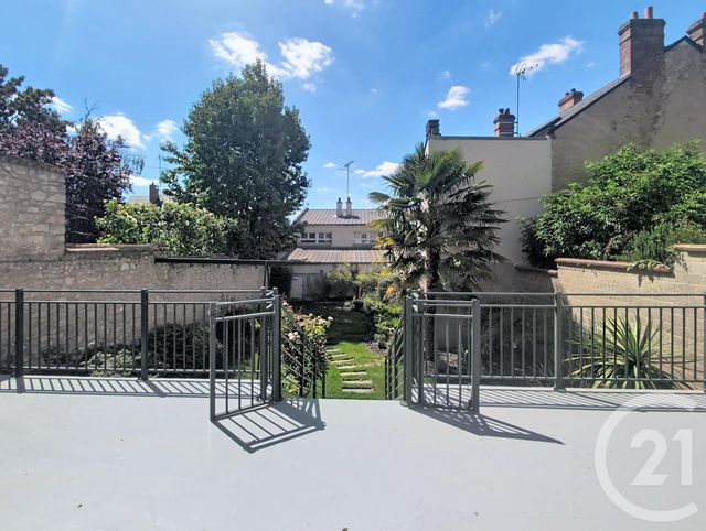 maison à louer - 10 pièces - 289.64 m2 - ORLEANS - 45 - CENTRE - Century 21 Help'Immo