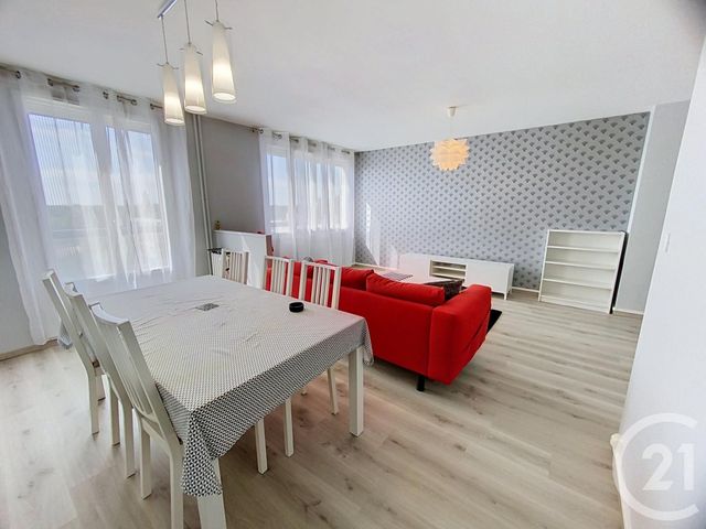 Appartement F2 à louer - 3 pièces - 54.93 m2 - ORLEANS - 45 - CENTRE - Century 21 Help'Immo