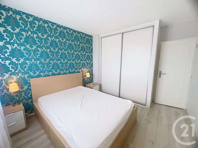 Appartement F2 à louer - 3 pièces - 54.93 m2 - ORLEANS - 45 - CENTRE - Century 21 Help'Immo