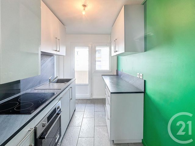 Appartement F3 à louer - 3 pièces - 58.27 m2 - ORLEANS - 45 - CENTRE - Century 21 Help'Immo