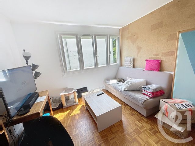 Appartement F3 à louer - 3 pièces - 58.27 m2 - ORLEANS - 45 - CENTRE - Century 21 Help'Immo