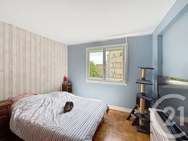 Appartement F3 à louer - 3 pièces - 58.27 m2 - ORLEANS - 45 - CENTRE - Century 21 Help'Immo