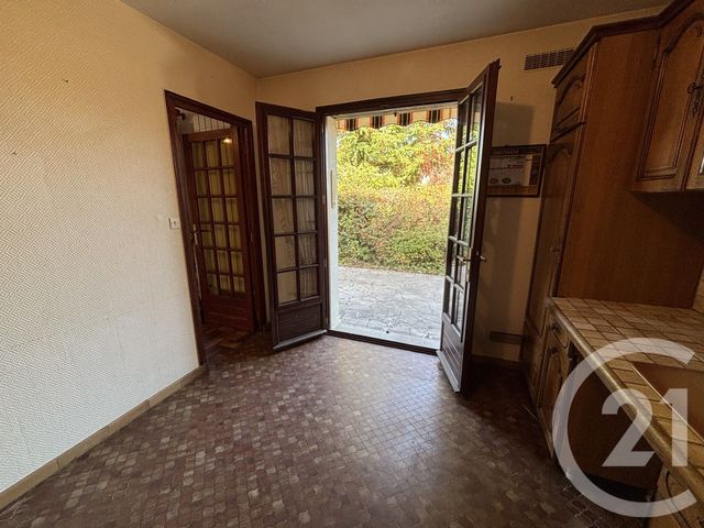 maison à vendre - 7 pièces - 147.33 m2 - LA CHAPELLE ST MESMIN - 45 - CENTRE - Century 21 Help'Immo