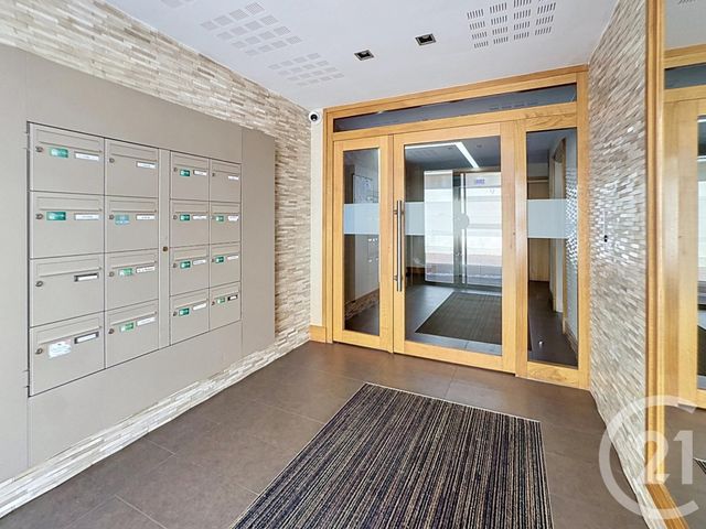 Appartement F3 à vendre - 3 pièces - 78.0 m2 - OLIVET - 45 - CENTRE - Century 21 Help'Immo