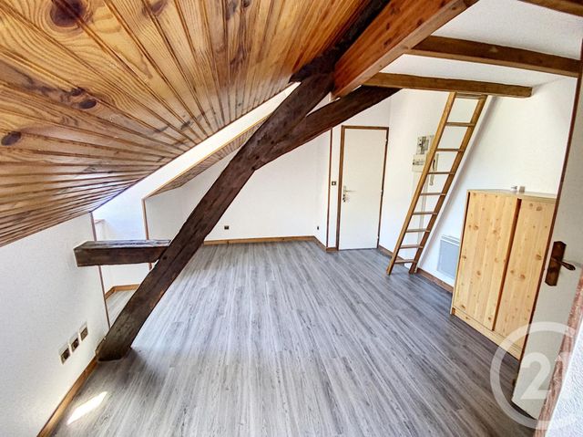 Appartement F1 à louer - 1 pièce - 15.34 m2 - ORLEANS - 45 - CENTRE - Century 21 Help'Immo
