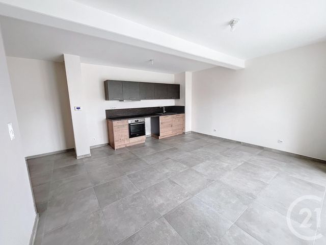 Appartement F3 à louer - 3 pièces - 63.55 m2 - ST JEAN DE LA RUELLE - 45 - CENTRE - Century 21 Help'Immo