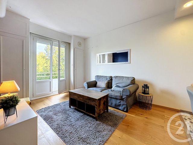 Appartement F2 à vendre - 2 pièces - 40.2 m2 - OLIVET - 45 - CENTRE - Century 21 Help'Immo