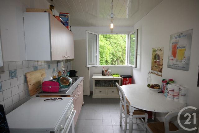 Appartement F4 à louer - 4 pièces - 71.51 m2 - LA CHAPELLE ST MESMIN - 45 - CENTRE - Century 21 Help'Immo