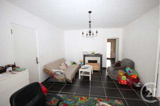 Appartement F3 à louer - 3 pièces - 74.6 m2 - ST JEAN DE LA RUELLE - 45 - CENTRE - Century 21 Help'Immo