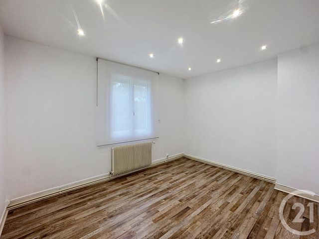 maison à vendre - 4 pièces - 75.46 m2 - ST JEAN DE LA RUELLE - 45 - CENTRE - Century 21 Help'Immo