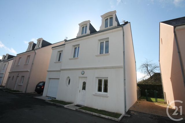 maison à louer - 8 pièces - 147.5 m2 - LA CHAPELLE ST MESMIN - 45 - CENTRE - Century 21 Help'Immo